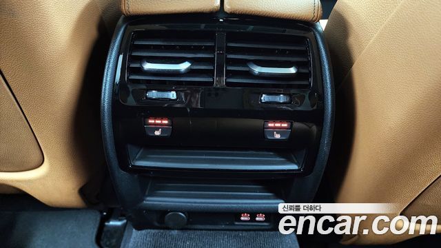 BMW 5-Series 520i Luxury