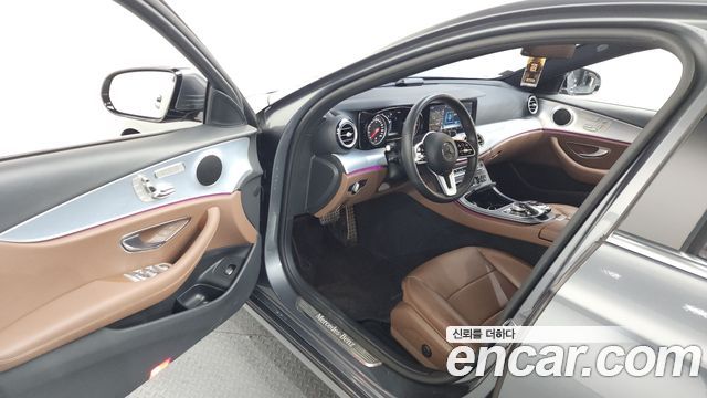 Mercedes-Benz E-Class E250 Avantgarde