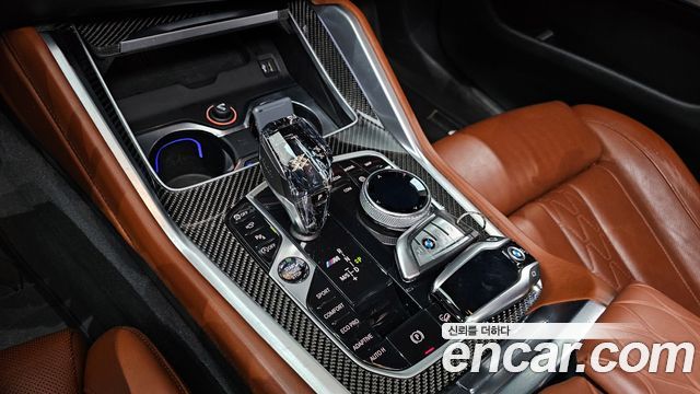 BMW X6 M50i