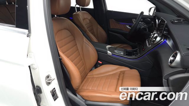 Mercedes-Benz GLC-Class GCL300 4MATIC Coupe