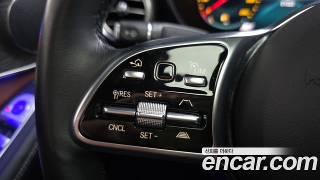 Mercedes-Benz GLC-Class GCL300 4MATIC Coupe