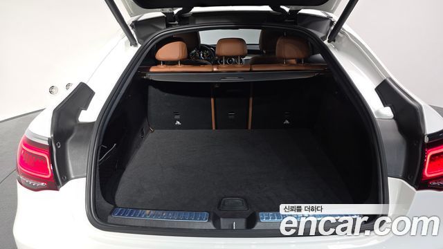 Mercedes-Benz GLC-Class GCL300 4MATIC Coupe
