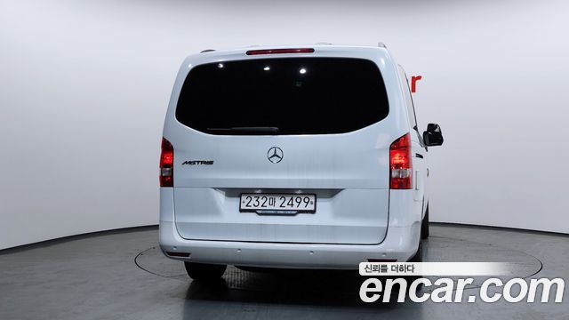 Mercedes-Benz V-Class 2.0