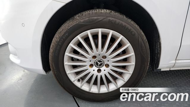 Mercedes-Benz V-Class 2.0