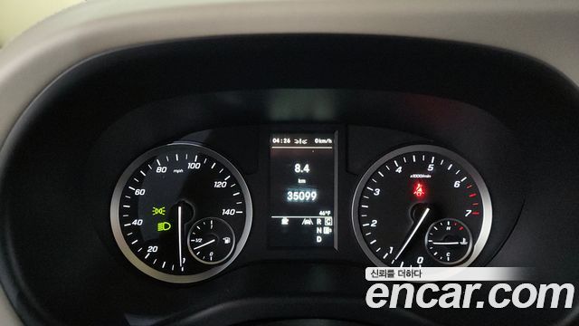 Mercedes-Benz V-Class 2.0
