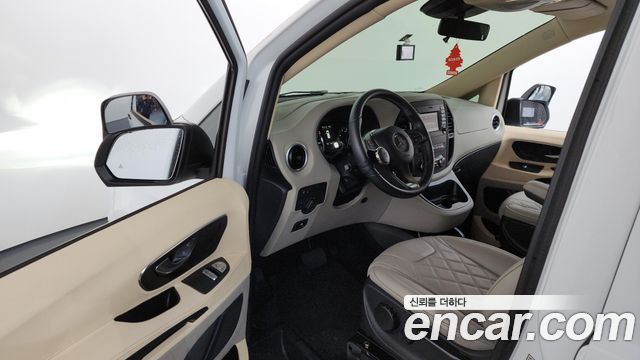 Mercedes-Benz V-Class 2.0