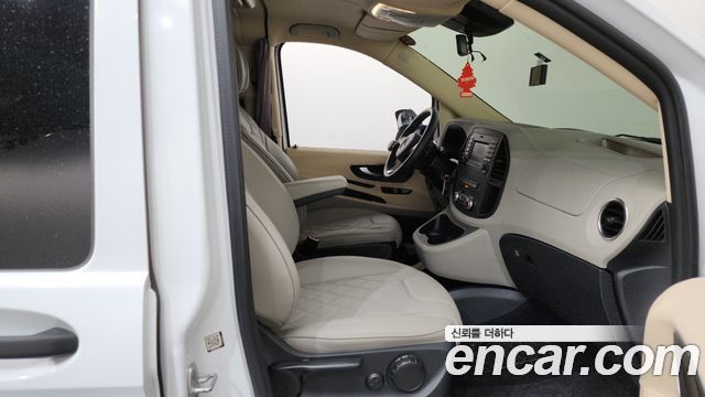 Mercedes-Benz V-Class 2.0