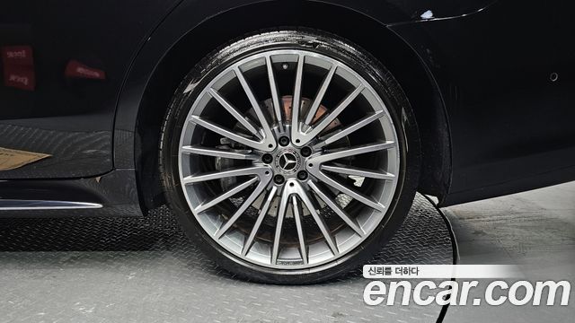 Mercedes-Benz S-Class S500L 4MATIC