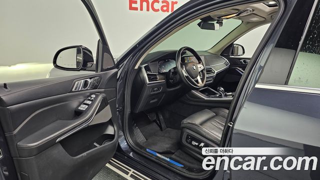 BMW X7 xDrive 40i Design Pure Excellence 7-Seater