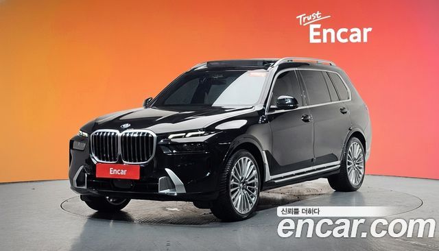 BMW X7 xDrive 40i Design Pure Excellence 6-Seater