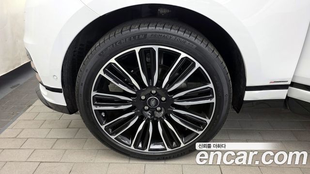 Land Rover Range Rover Velar 2.0 D240 R-Dynamic SE