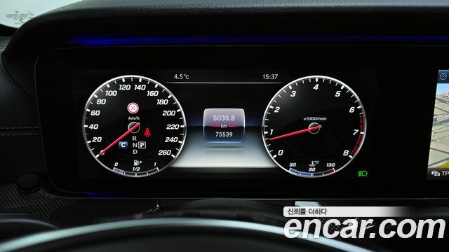 Mercedes-Benz E-Class E300 4MATIC AMG Line