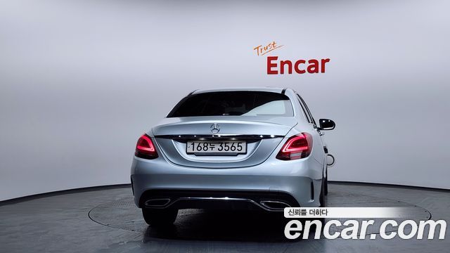 Mercedes-Benz C-Class C200 AMG Line