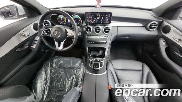 Mercedes-Benz C-Class C200 AMG Line