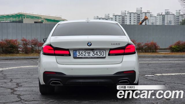 BMW 5-Series 520i M Sport