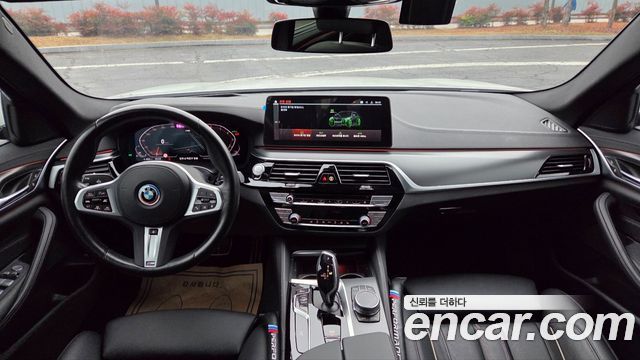 BMW 5-Series 520i M Sport