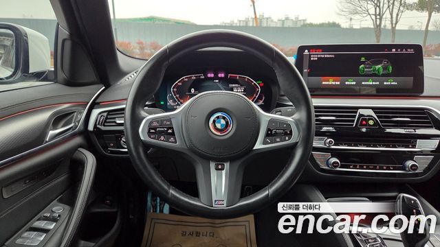 BMW 5-Series 520i M Sport