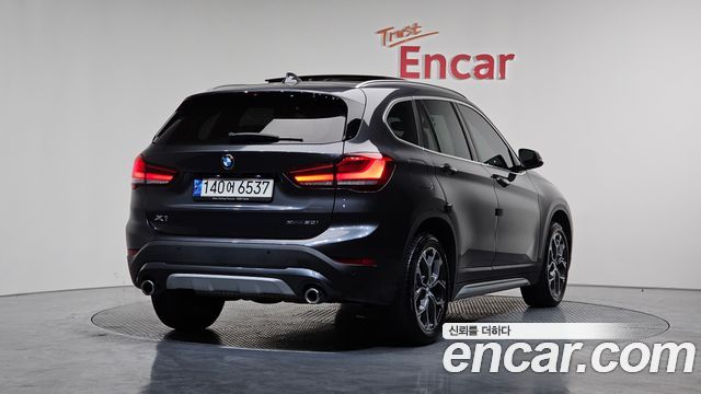 BMW X1 xDrive 20i xLine