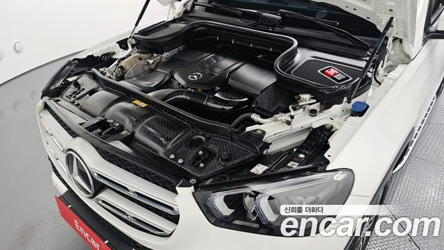 Mercedes-Benz GLE-Class GLE300d 4MATIC