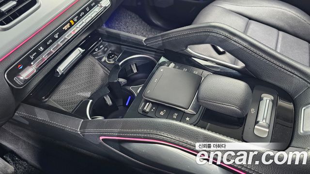 Mercedes-Benz GLE-Class GLE300d 4MATIC