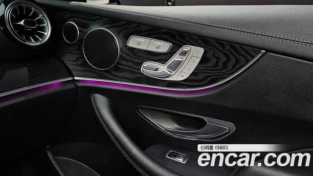 Mercedes-Benz E-Class E220d Cabriolet