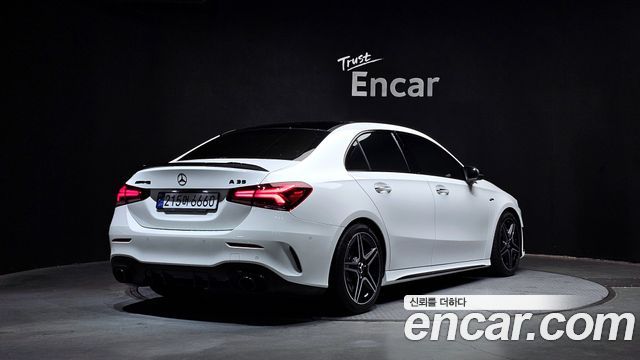 Mercedes-Benz A-Class AMG A35 4MATIC Sedan