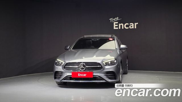 Mercedes-Benz E-Class E350 4MATIC AMG Line