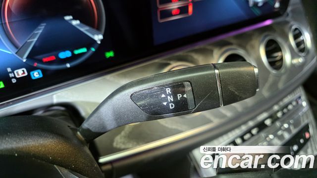 Mercedes-Benz E-Class E350 4MATIC AMG Line