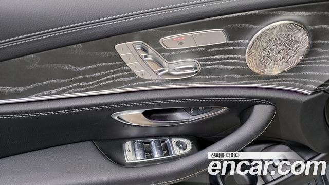 Mercedes-Benz E-Class E350 4MATIC AMG Line