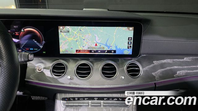 Mercedes-Benz E-Class E350 4MATIC AMG Line
