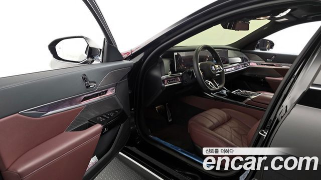 BMW 7-Series 740d xDrive M Sport