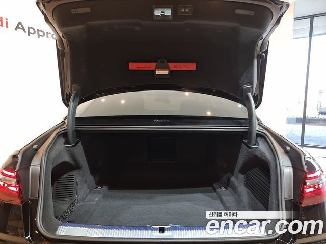 Audi A8 55 TFSI Quattro Premium LWB