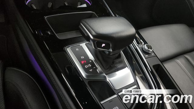 Audi A4 45 TFSI Quattro Premium