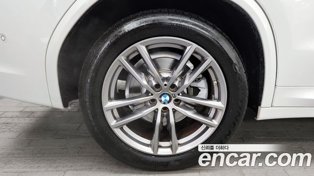 BMW X3 xDrive 20i M sports Online Exclusive Edition