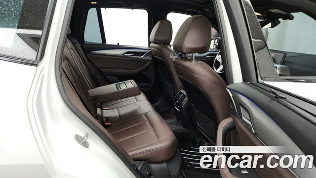 BMW X3 xDrive 20i M sports Online Exclusive Edition