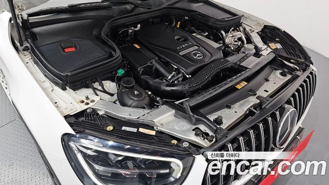 Mercedes-Benz GLC-Class GLC300e 4MATIC Coupe