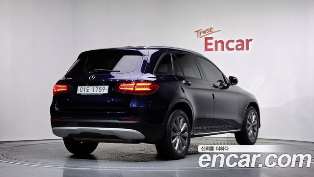 Mercedes-Benz GLC-Class GLC350e 4MATIC