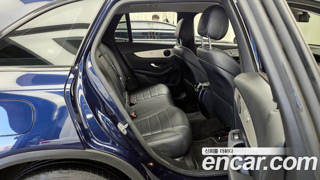 Mercedes-Benz GLC-Class GLC350e 4MATIC