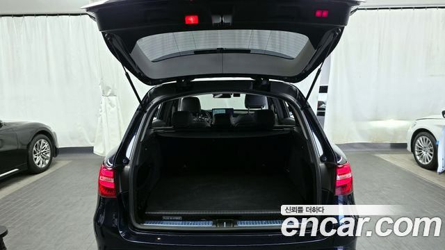 Mercedes-Benz GLC-Class GLC350e 4MATIC