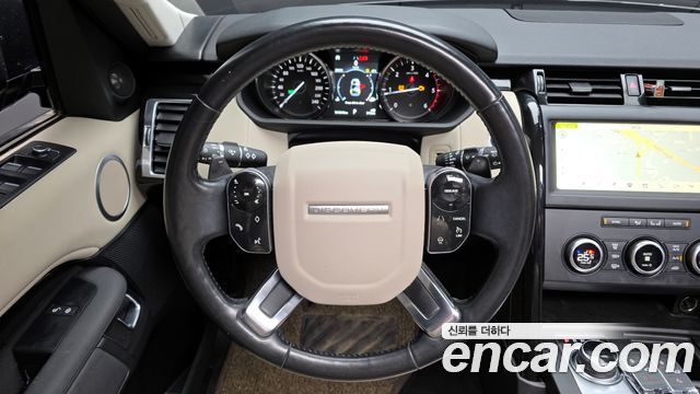 Land Rover Discovery 2.0 SD4 SE