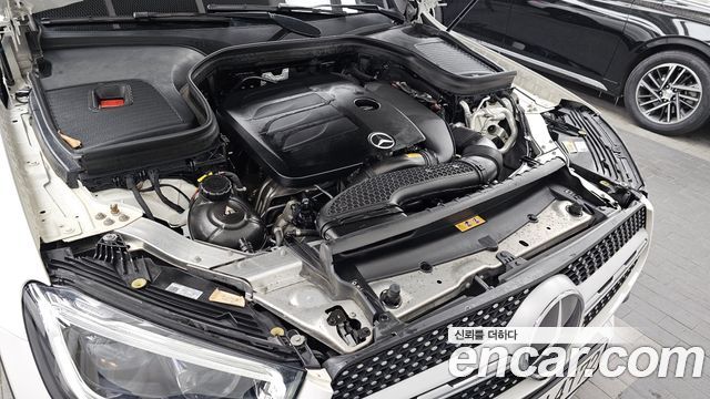 Mercedes-Benz GLC-Class GCL300 4MATIC Coupe