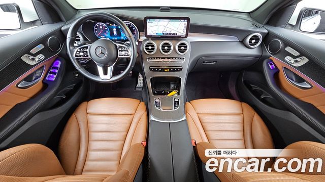Mercedes-Benz GLC-Class GCL300 4MATIC Coupe