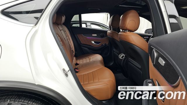 Mercedes-Benz GLC-Class GCL300 4MATIC Coupe