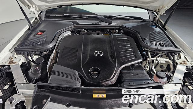 Mercedes-Benz E-Class E450 4MATIC Coupe