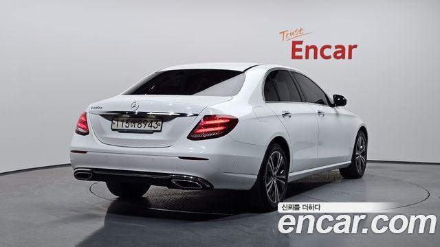 Mercedes-Benz E-Class E220d Avantgarde