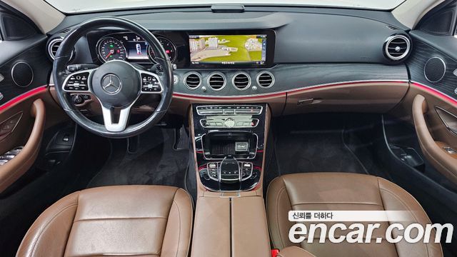 Mercedes-Benz E-Class E220d Avantgarde