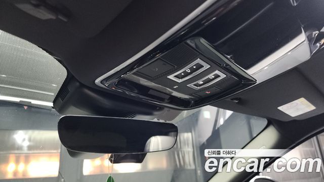 Land Rover Range Rover Velar 3.0 D300 R-Dynamic SE