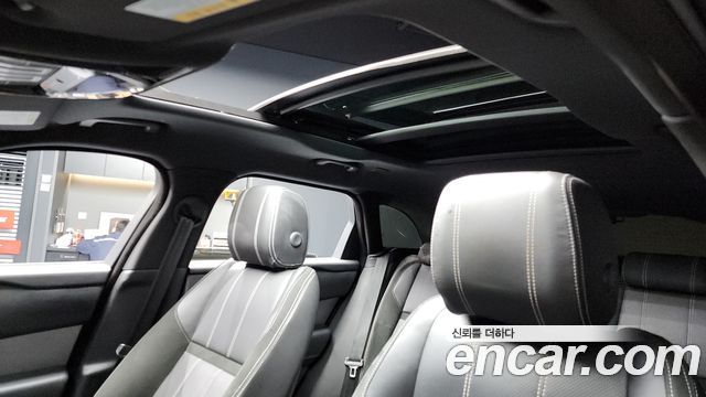 Land Rover Range Rover Velar 3.0 D300 R-Dynamic SE