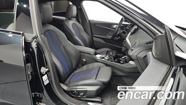BMW 2-Series 220i M Sports