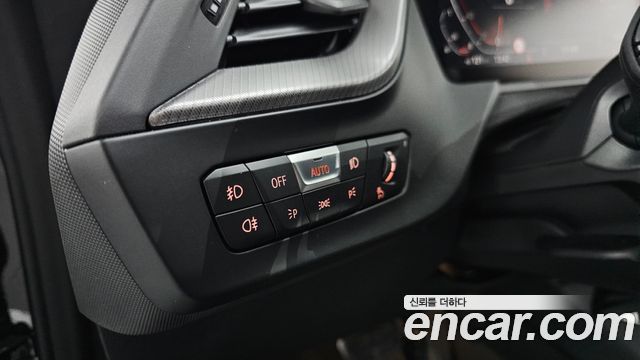 BMW 2-Series 220i M Sports